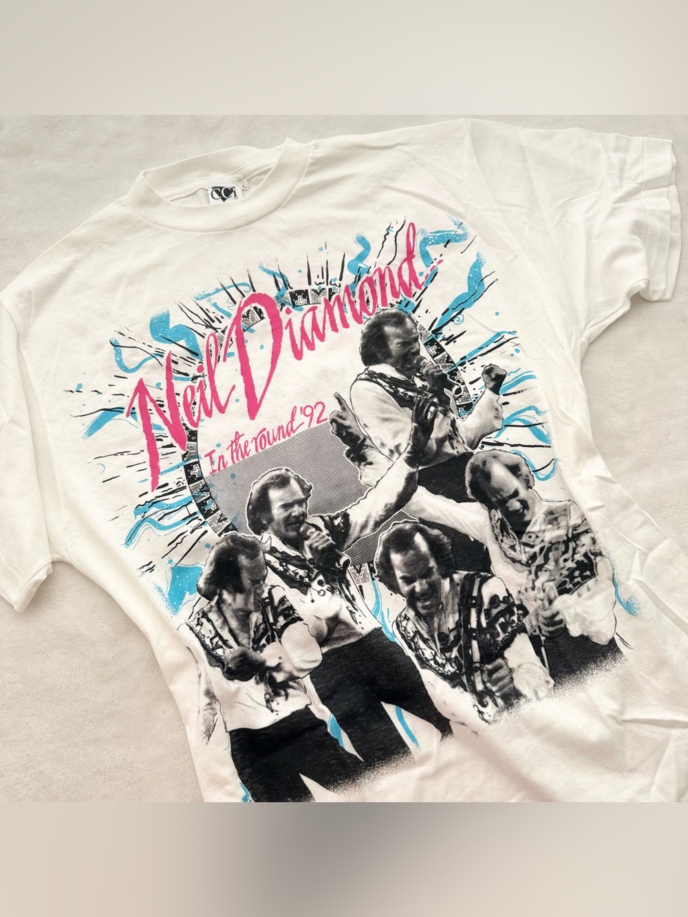 Vintage 1992 Neil Diamond "In The Round" Western Forum Concert Band Tee Large